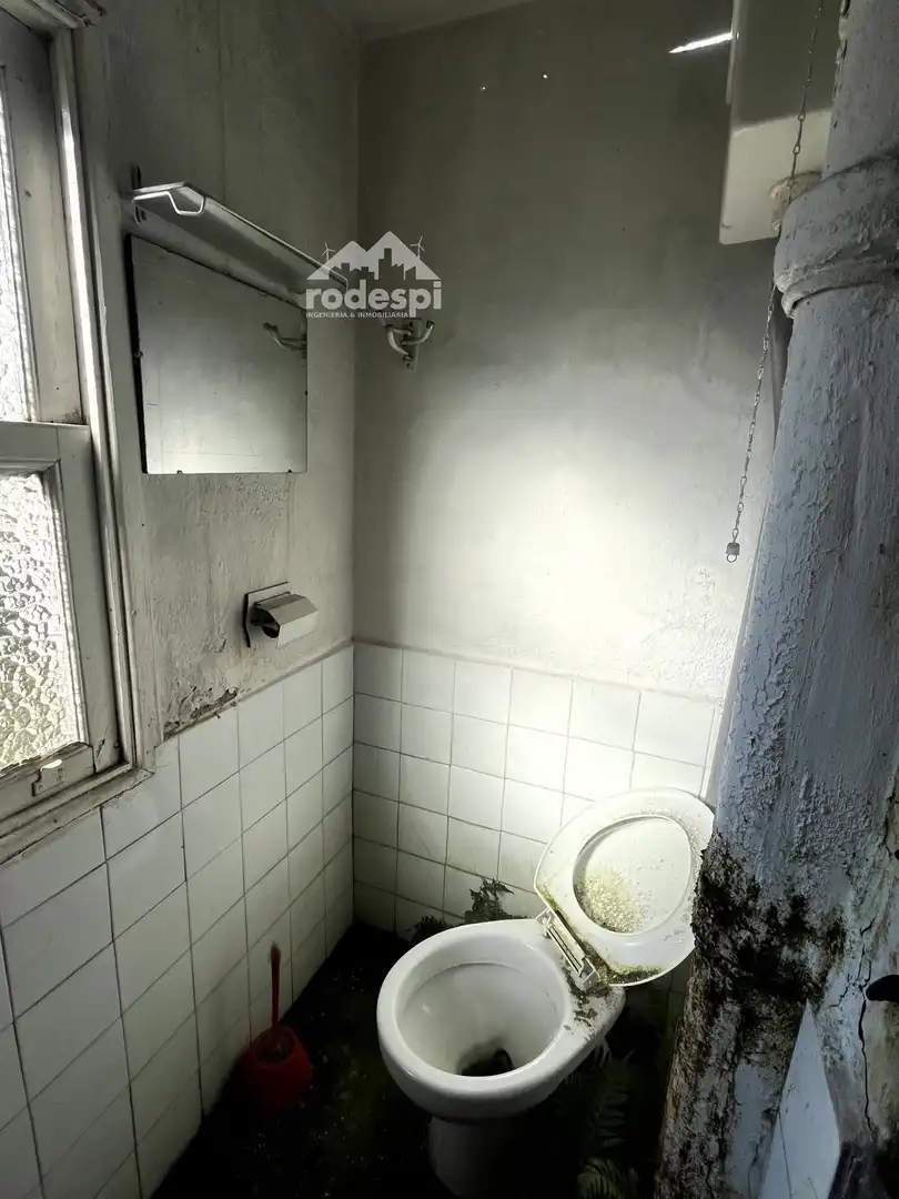 Bathroom of Buildings for sale in O Carballiño  