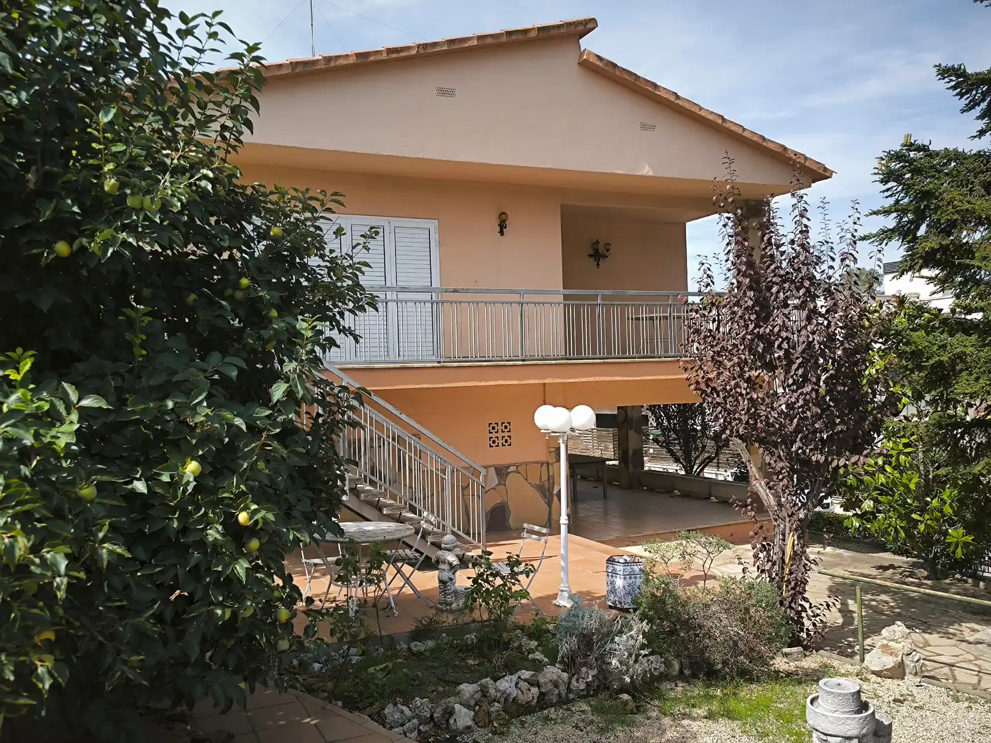 Vista exterior de Casa o xalet en venda en Lliçà d'Amunt amb Aire condicionat, Calefacció i Jardí privat
