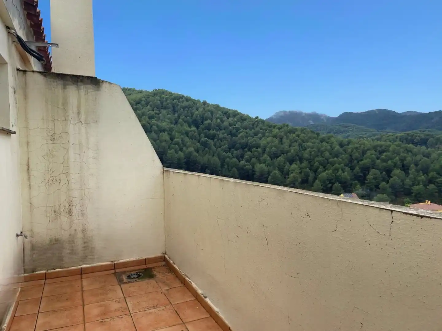 Terrasse von Einfamilien-Reihenhaus zum Verkauf in Sueras / Suera mit Terrasse