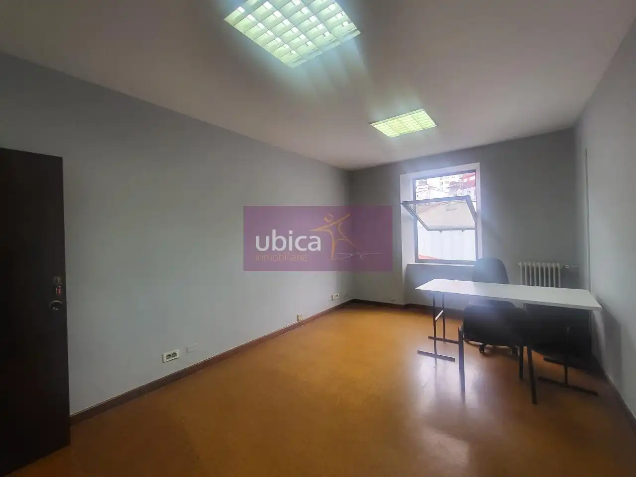 Oficina amb ascensor en venda a Centro Urbano, imagen 4