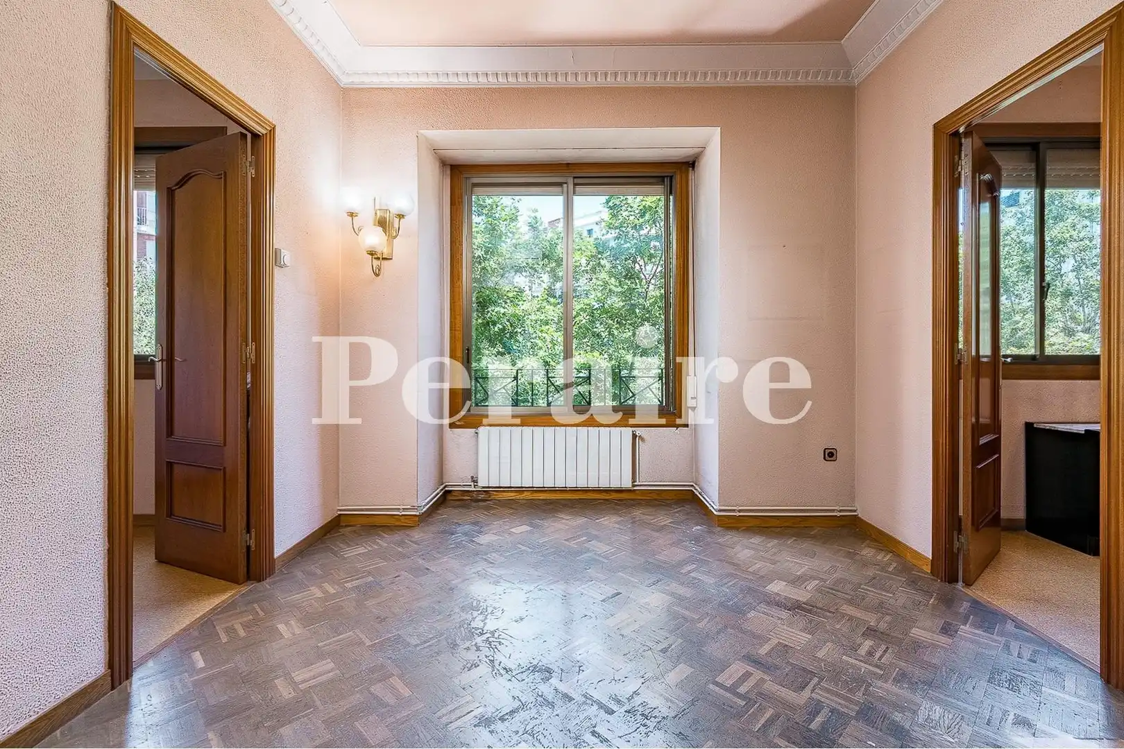 Schlafzimmer von Wohnung zum Verkauf in Barcelona mit Klimaanlage, Heizung und Parkett