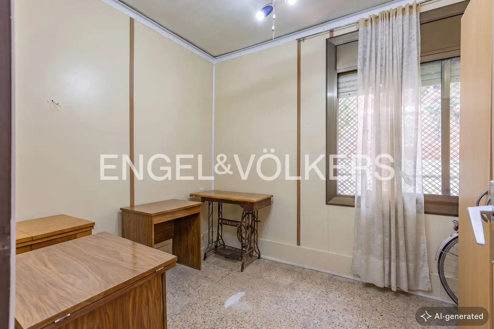 Comedor de Piso en venta en Barcelona con Calefacción y Terraza