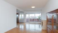 Living room of Apartment for sale in  Barcelona Capital  with Air Conditioner, Heating and Parquet flooring