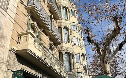 Flat for sale in Valencia,  Barcelona Capital