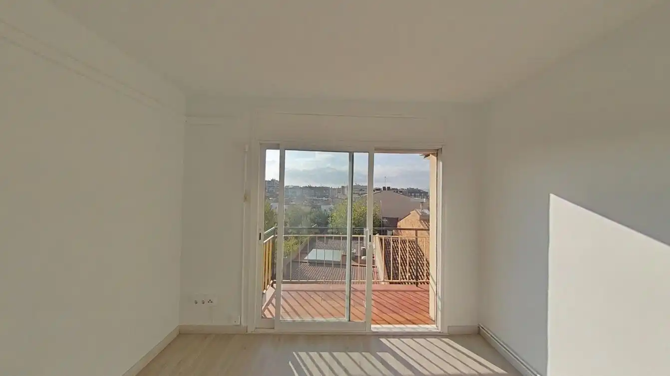 Balcony of Flat for sale in Sabadell  with Heating