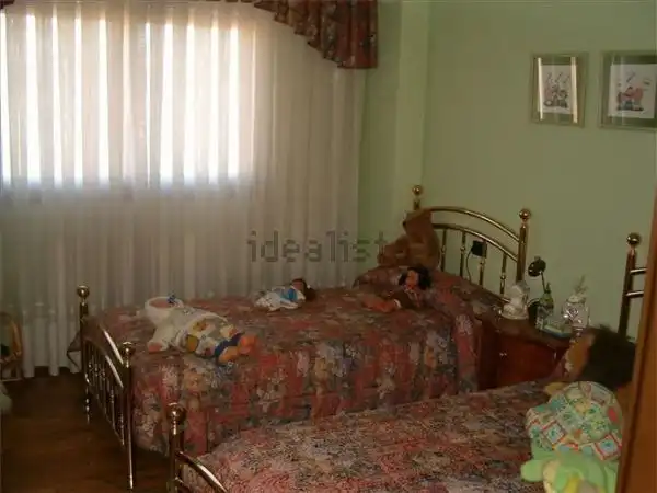 Bedroom of Duplexes for sale in  Logroño  with Storage room