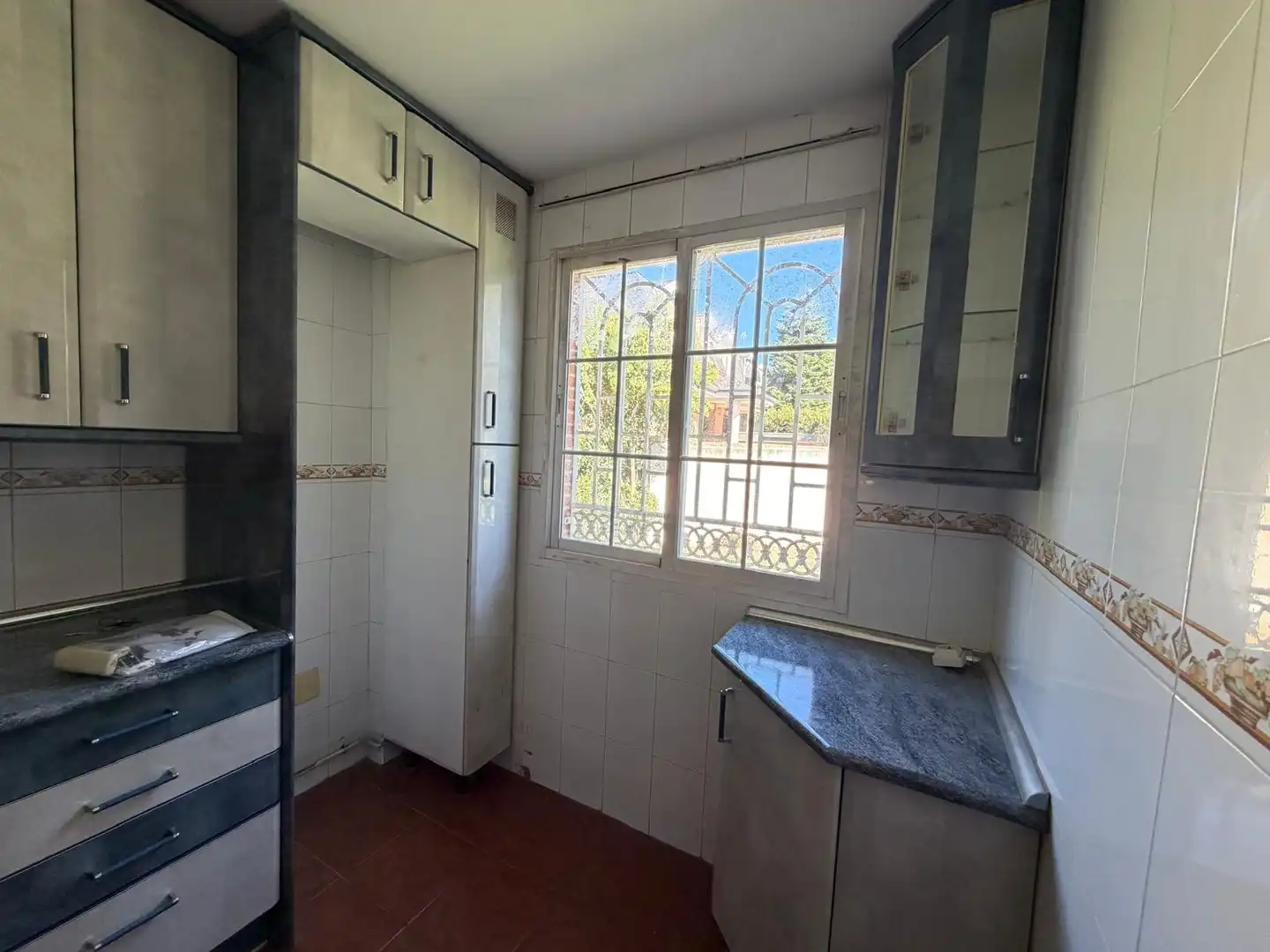 Cocina de Dúplex en venta en Arroyomolinos (Madrid) con Calefacción, Jardín privado y Parquet