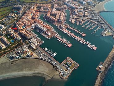 Mini appartamento con piscina in affitto a DEL FARO