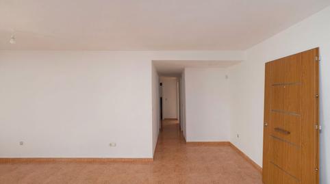 Photo 3 of Flat for sale in C/ Colonia Santa Isabel, Haygon - Universidad, Alicante