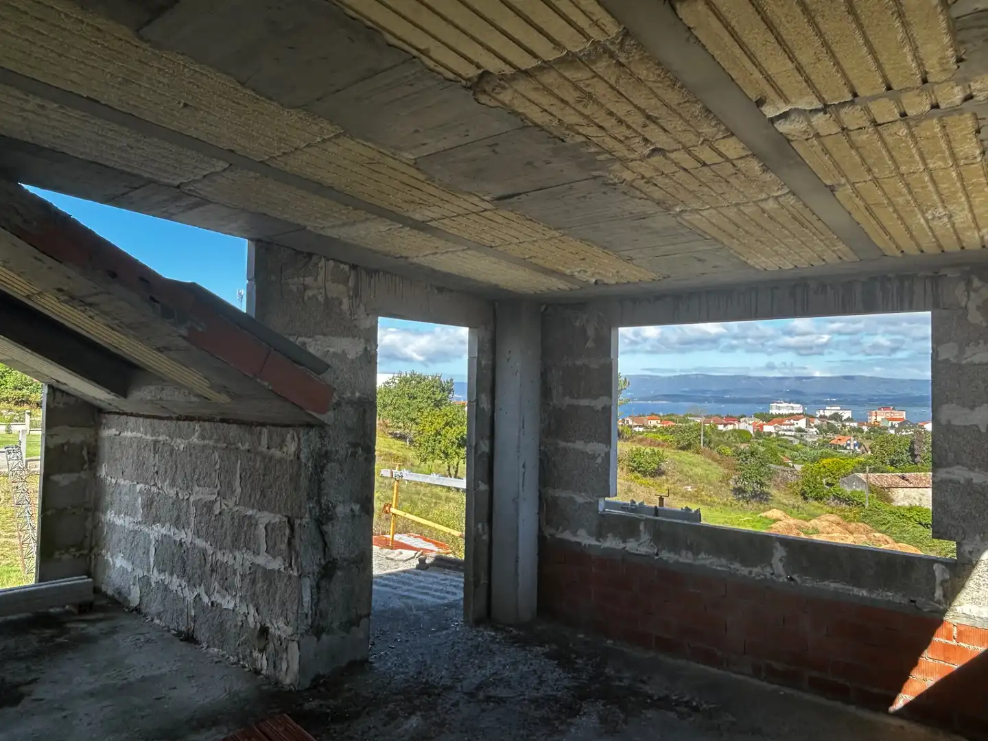 Exterior view of Houses for sale in Vilagarcía de Arousa  with Private garden, Terrace and Storage room