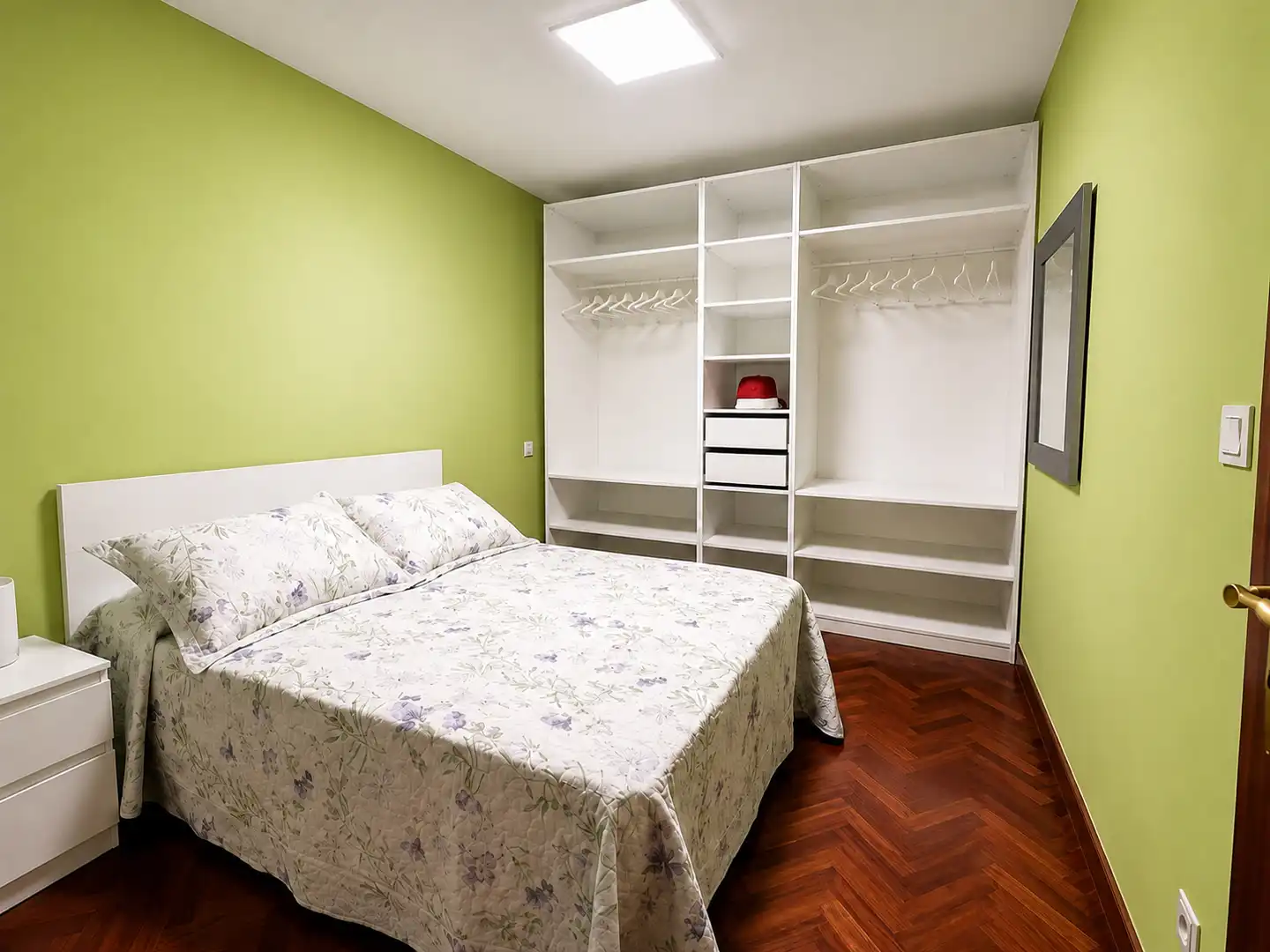 Habitación de Piso de alquiler en Santander con Calefacción, Trastero y Amueblado