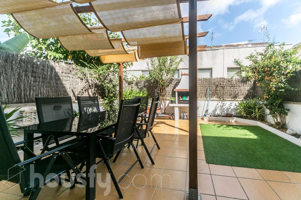Terrace of Single-family semi-detached for sale in Vilanova i la Geltrú  with Heating, Terrace and Balcony