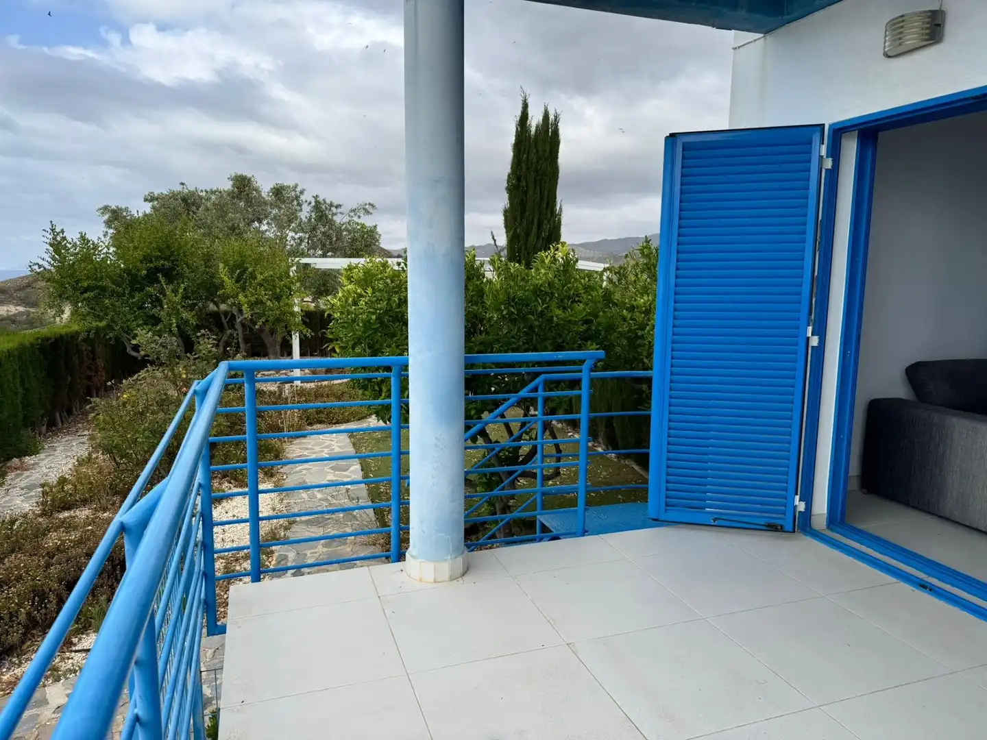 Terrasse von Einfamilien-Reihenhaus zur Miete in Villajoyosa / La Vila Joiosa mit Klimaanlage, Privatgarten und Terrasse