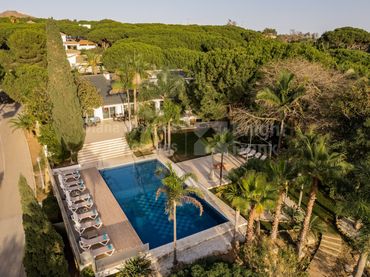 Casa amb piscina en venda a Elviria - Cabopino