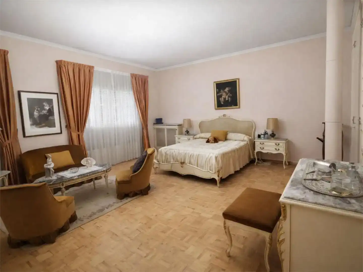 Habitación de Casa o chalet en venta en Torrejón de Ardoz con Jardín privado, Trastero y Piscina