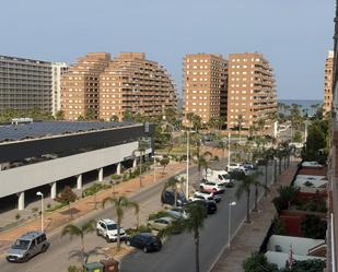 Vista exterior de Apartament en venda en Oropesa del Mar / Orpesa amb Aire condicionat, Calefacció i Terrassa