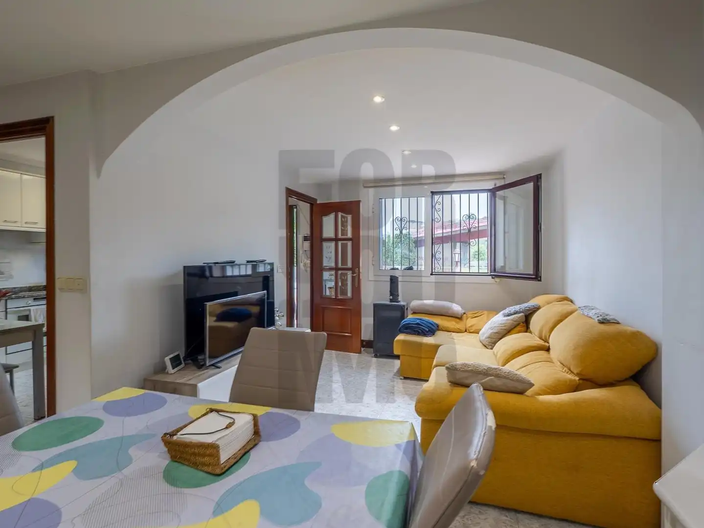 Sala d'estar de Casa adosada en venda en Donostia - San Sebastián  amb Aire condicionat, Calefacció i Terrassa