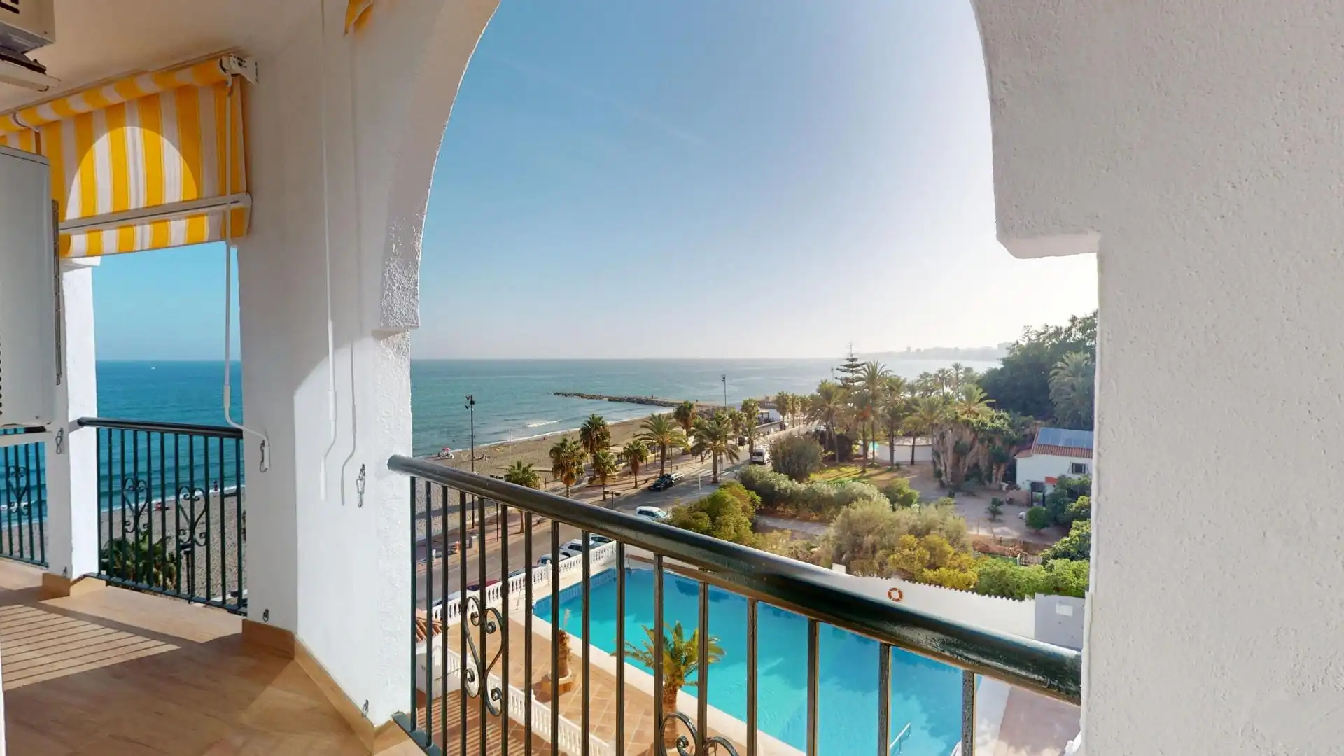 Habitación de Piso de alquiler en Fuengirola con Aire acondicionado, Calefacción y Terraza
