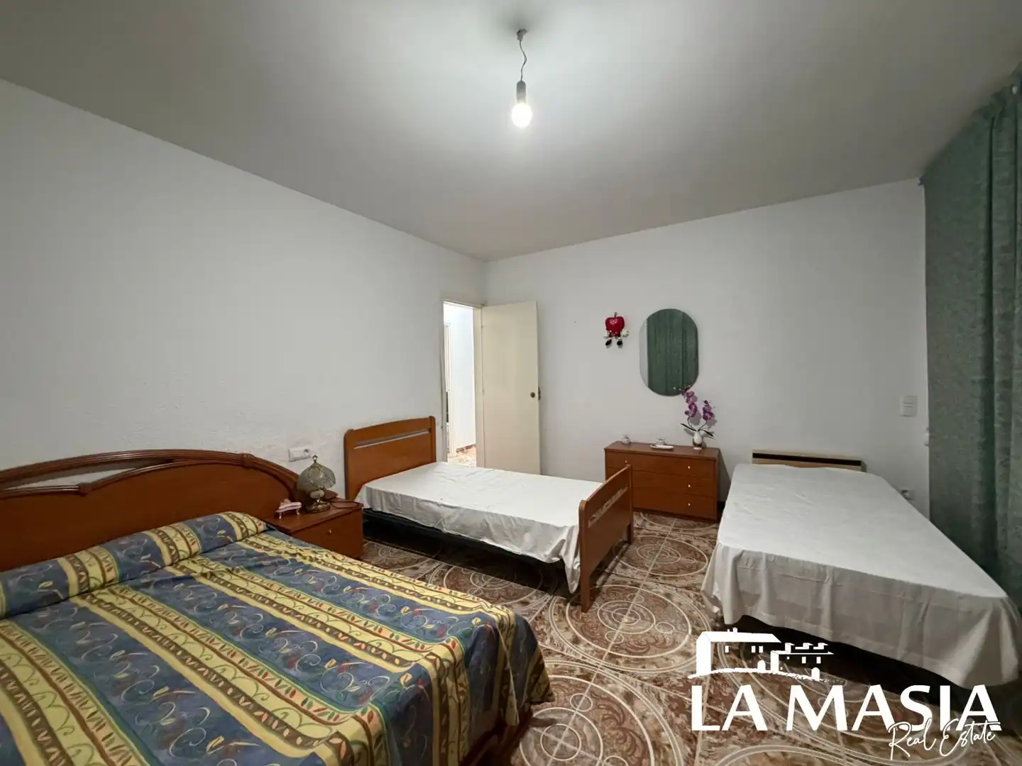 Bedroom of Houses for sale in La Bisbal del Penedès  with Private garden, Terrace and Storage room