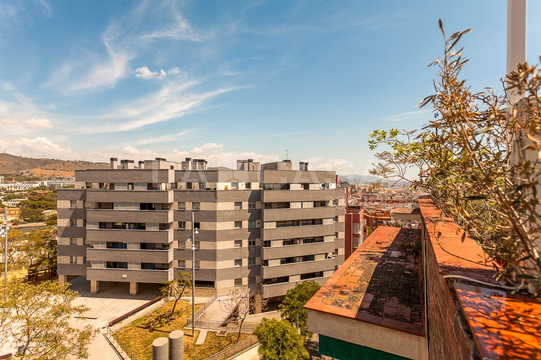 Piso en venta en Carrer de Dante Alighieri, El Carmel, Horta - Guinardó