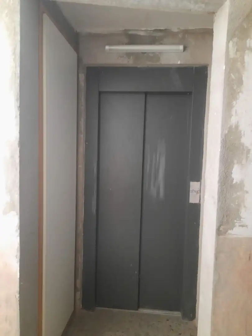 Edificio en venta en Temple