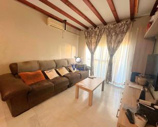 Living room of Flat for sale in Alcalá de Guadaira  with Air Conditioner and Terrace