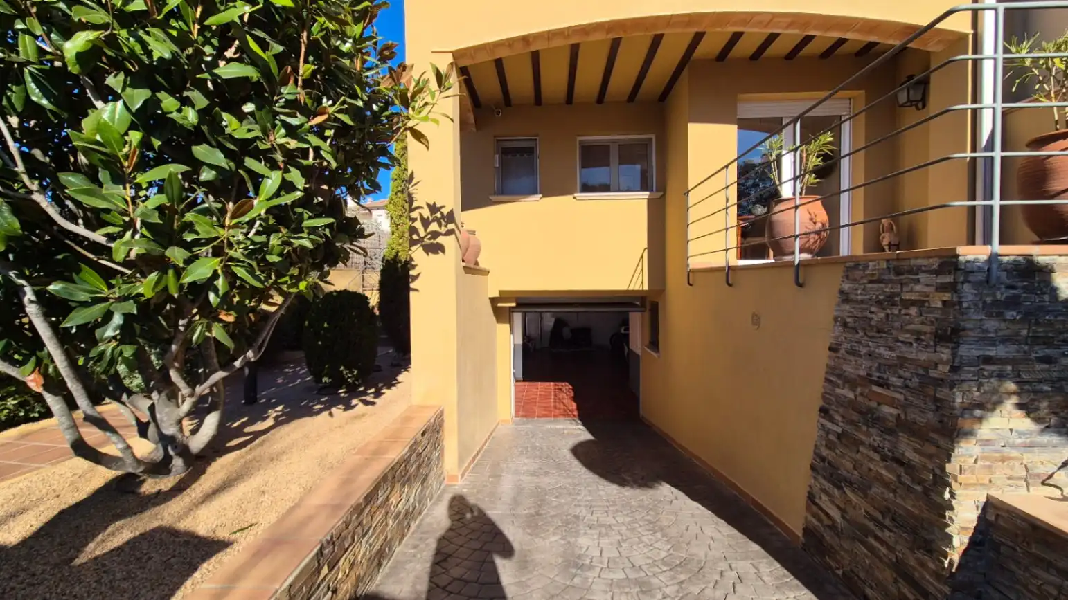 Vista exterior de Casa o xalet en venda en Palafrugell amb Aire condicionat, Calefacció i Jardí privat