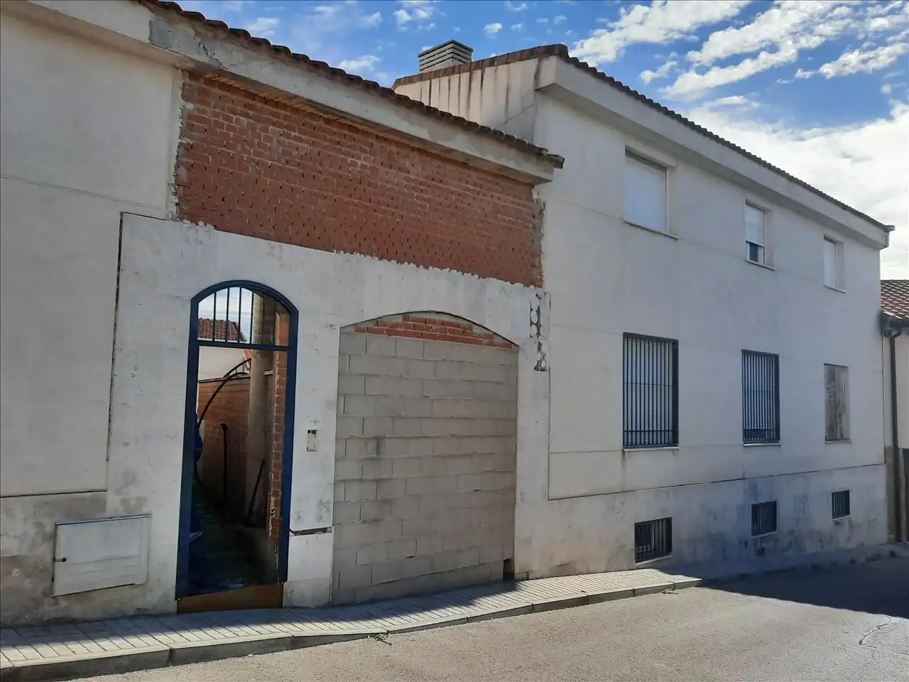 Exterior view of Detached homes for sale in Pezuela de las Torres