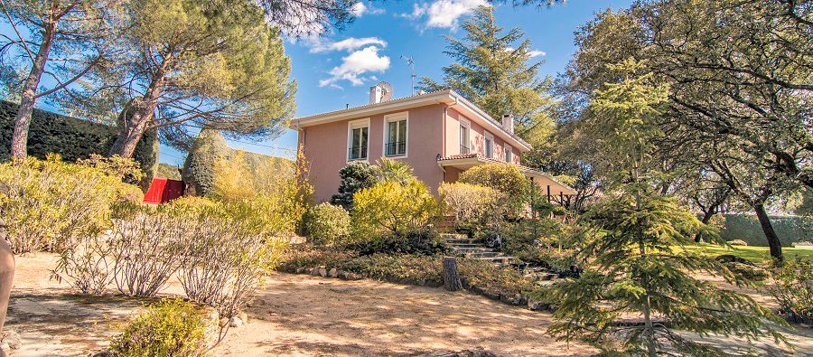 Garden of House or chalet for sale in Torrelodones  with Air Conditioner, Heating and Private garden