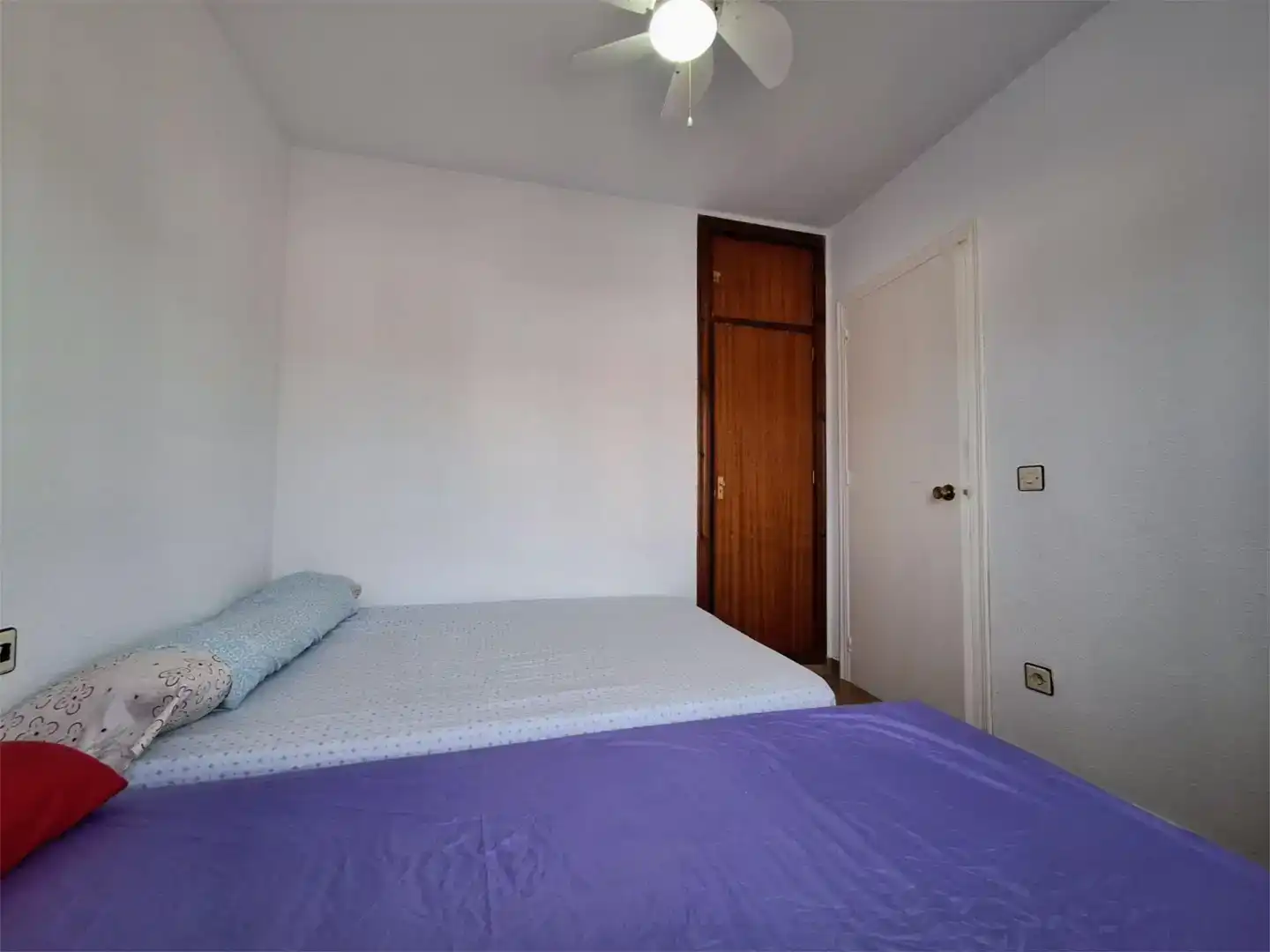 Habitación de Casa o chalet de alquiler en Almonte con Piscina y Amueblado