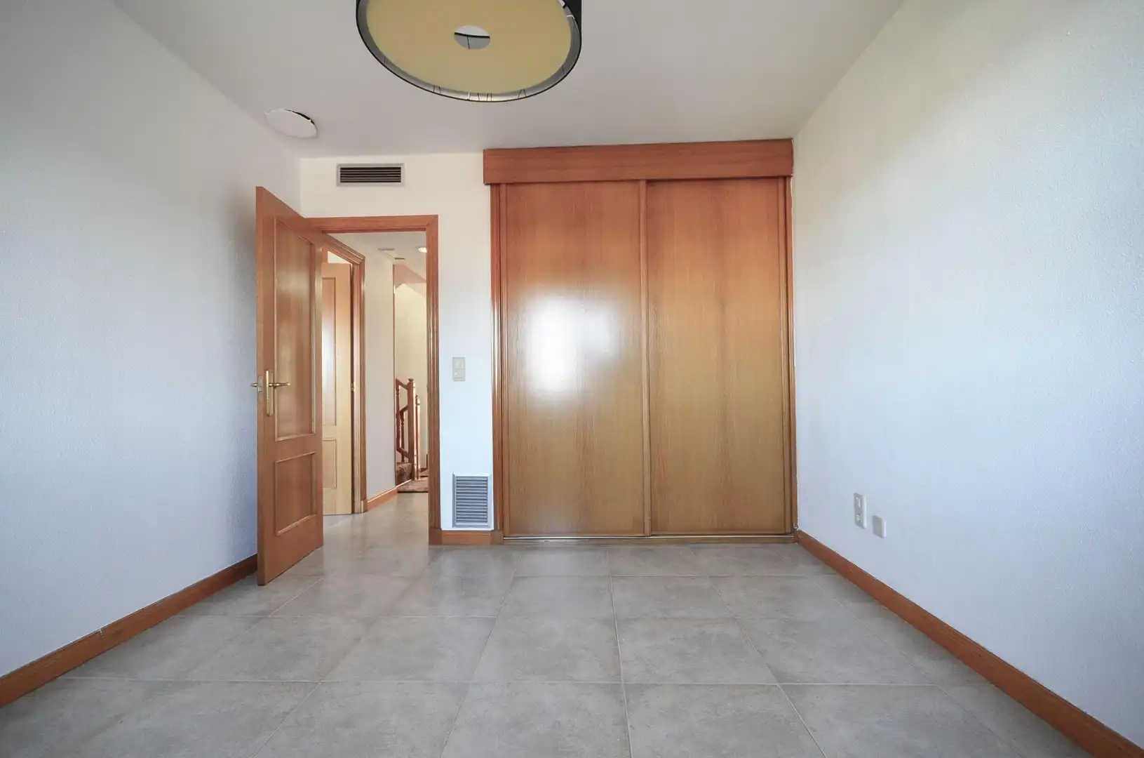 Detached homes for sale in Zaragoza