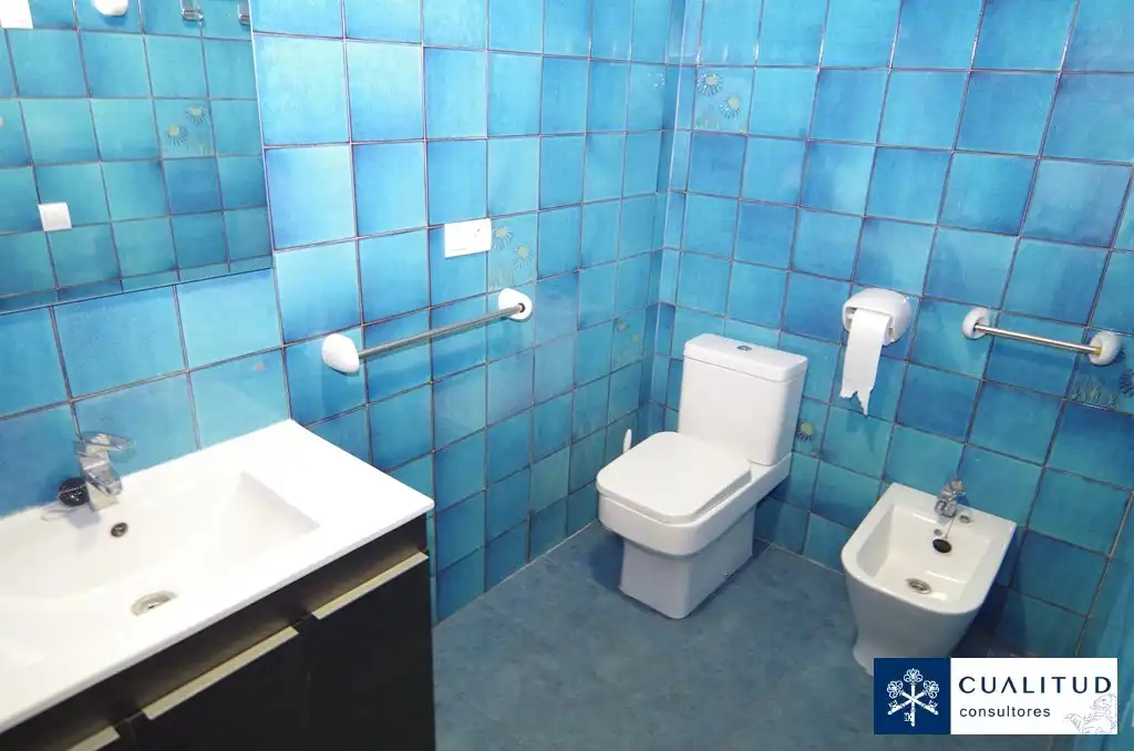 Badezimmer von Wohnung zur Miete in Benicasim / Benicàssim