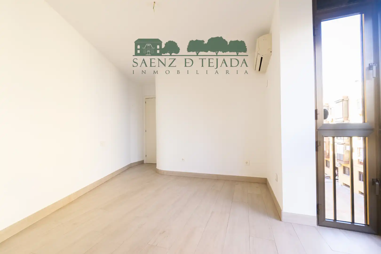 Flat with lift to rent in Calle Luis Montoto 21, imagen 13