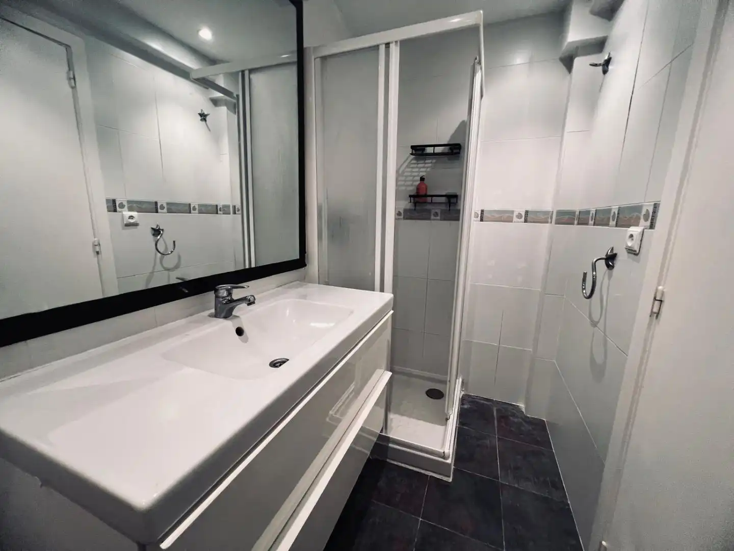 Baño de Piso en venta en Valencia con Aire acondicionado