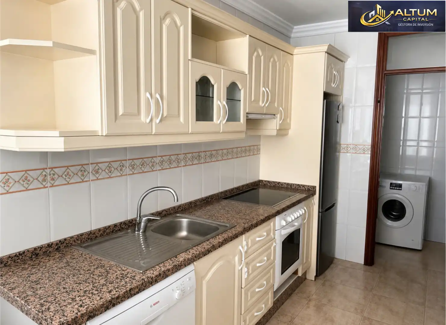 Cocina de Piso en venta en Arona con Trastero, Amueblado y Lavadora
