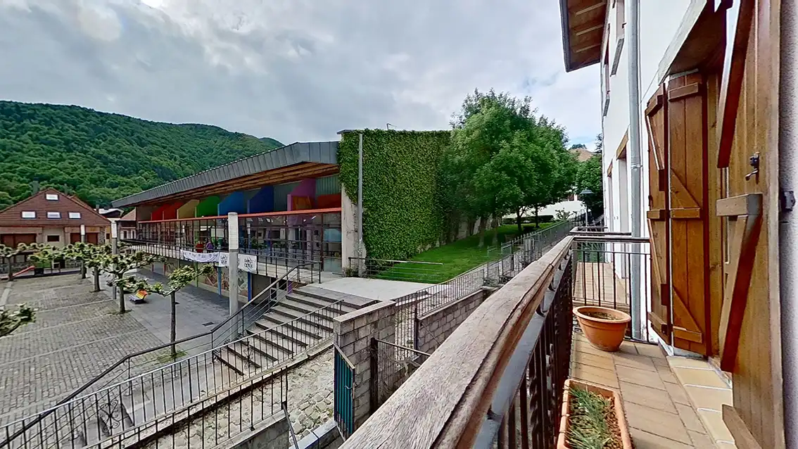 Terrassa de Casa adosada en venda en Isaba / Izaba amb Calefacció, Moblat i Balcó