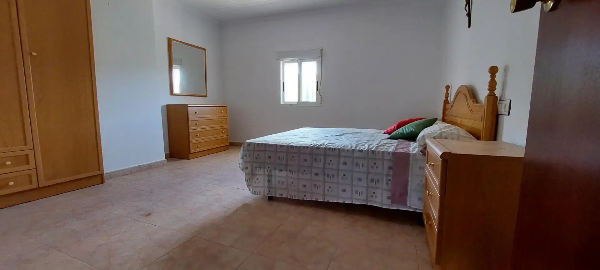 Habitación de Finca rústica en venta en Nerpio con Jardín privado, Terraza y Amueblado
