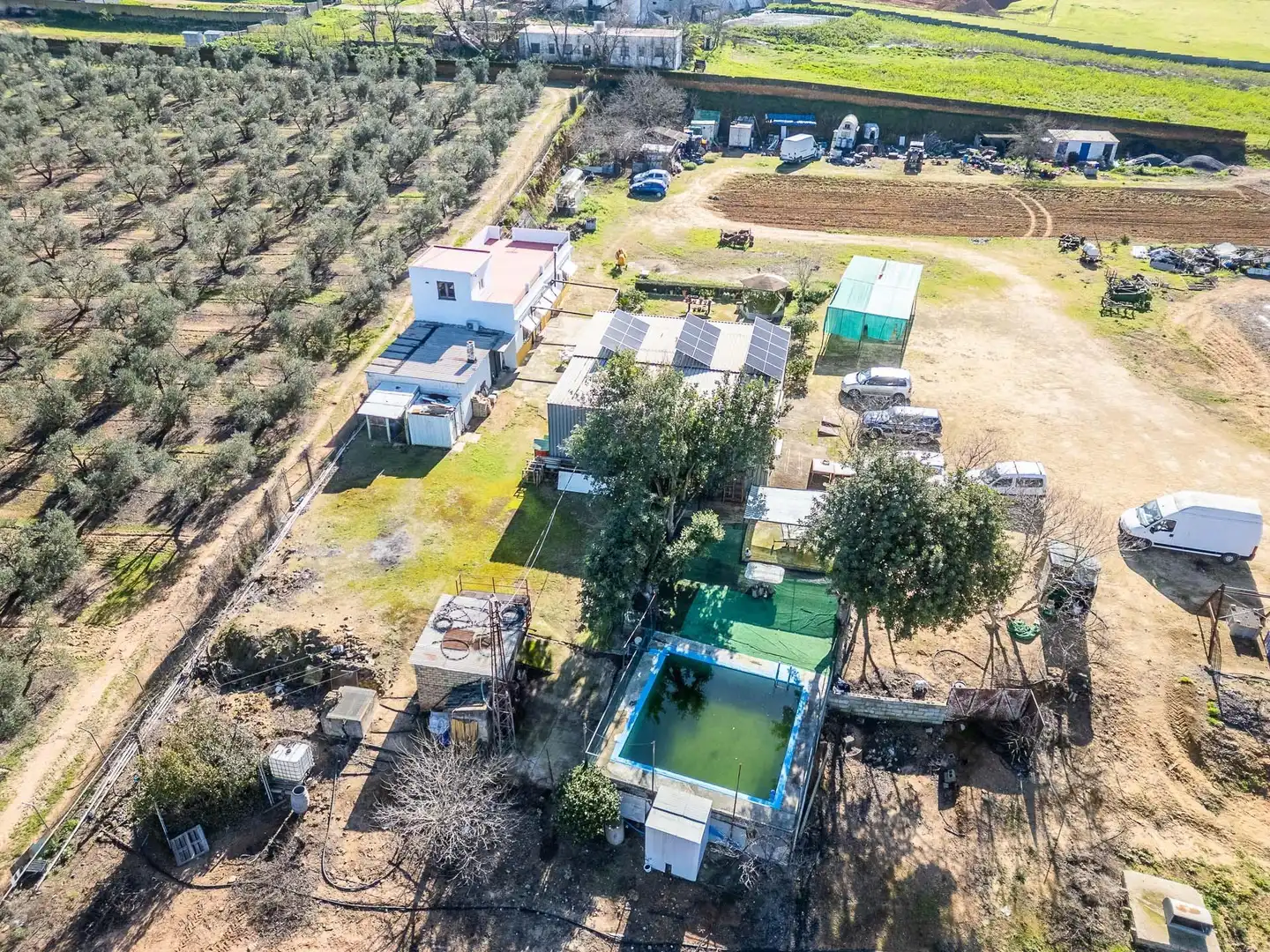 Jardí de Finca rústica en venda en Alcalá de Guadaira amb Aire condicionat i Piscina