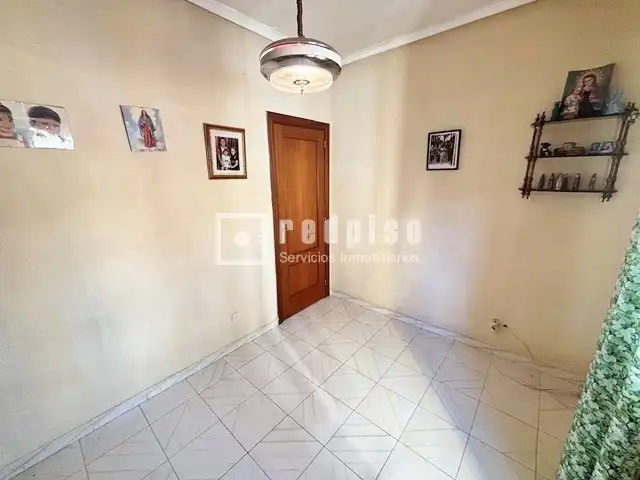 Dormitori de Dúplex en venda en Guadalajara amb Calefacció, Terrassa i Moblat