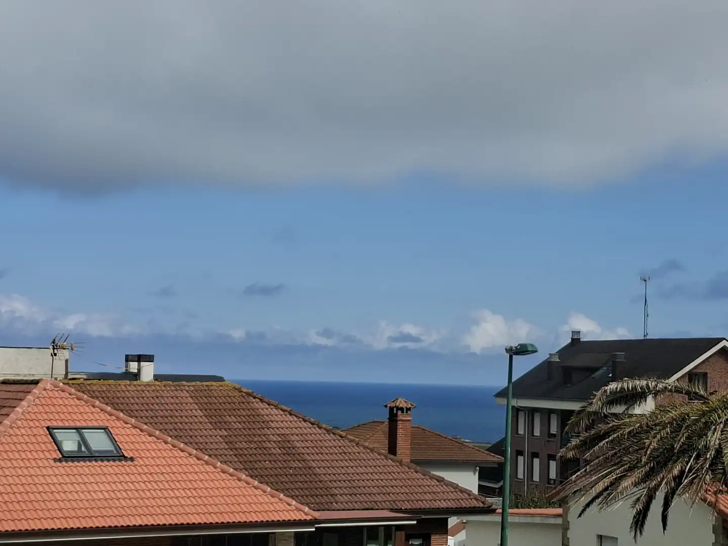Vista exterior de Piso en venta en Suances con Calefacción, Terraza y Amueblado