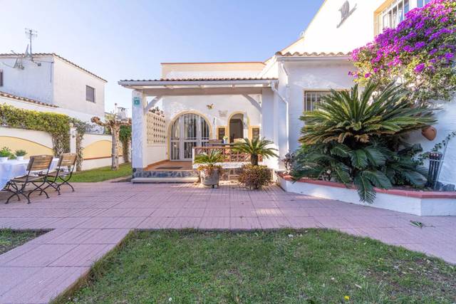 Casa-chalet en Venta en Montgrí