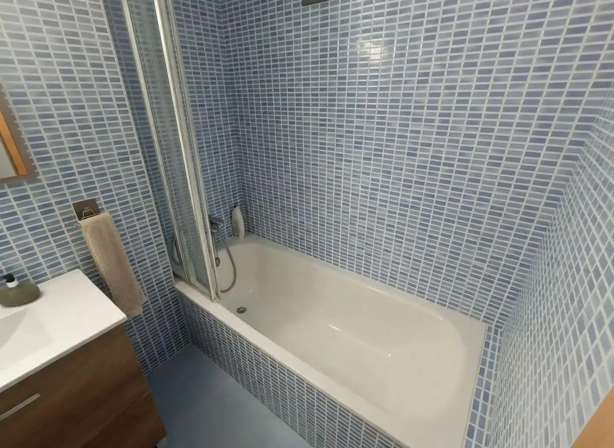 Bathroom of Flat for sale in La Ràpita  with Terrace, Balcony and Community pool
