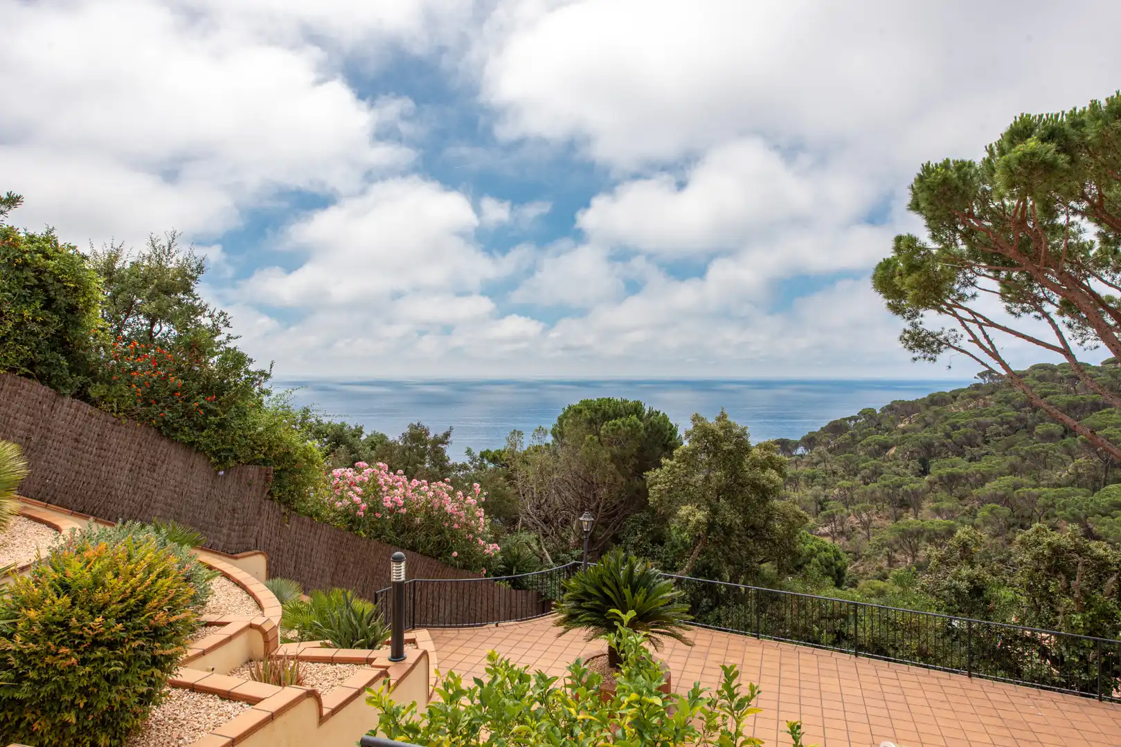 Jardí de Casa o xalet en venda en Sant Feliu de Guíxols amb Aire condicionat, Calefacció i Jardí privat