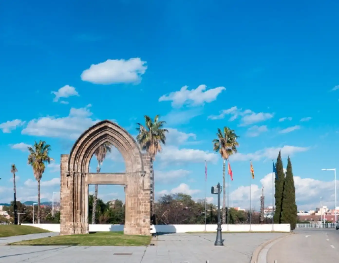 Außenansicht von Gebäude zum Verkauf in Sant Adrià de Besòs