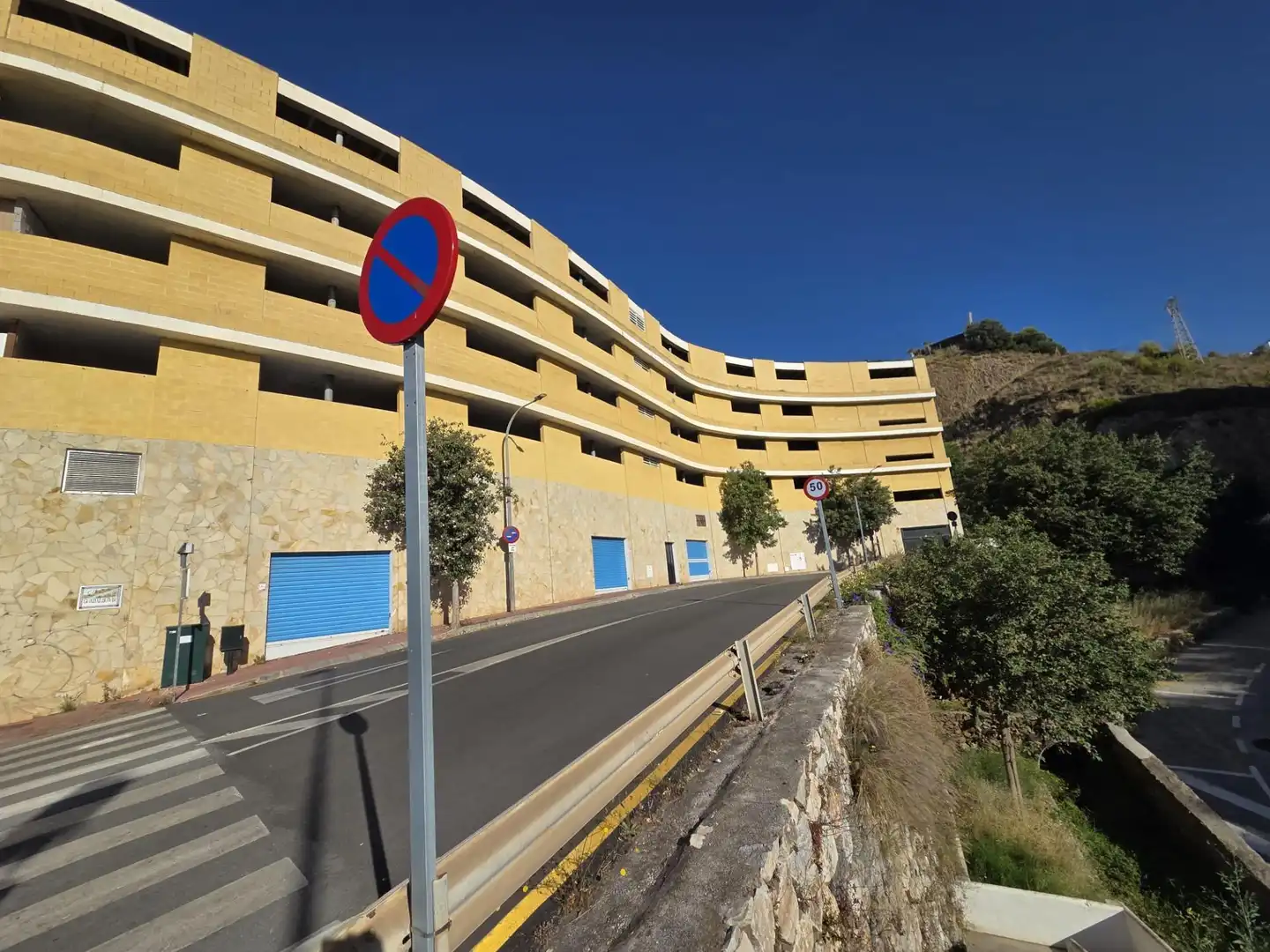 Parkplatz von Garage zum Verkauf in Benalmádena