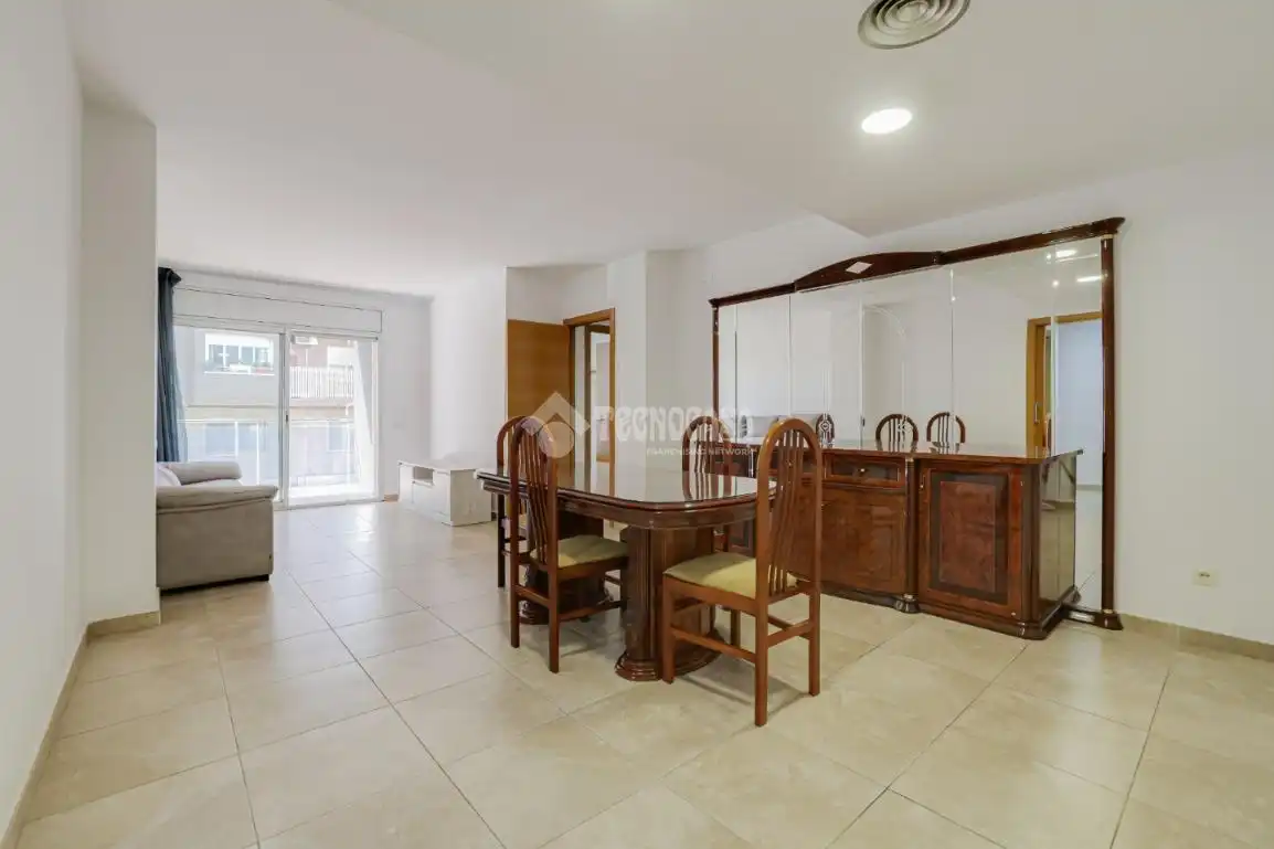 Piso con terraza en venta en Can Mas, imagen 8