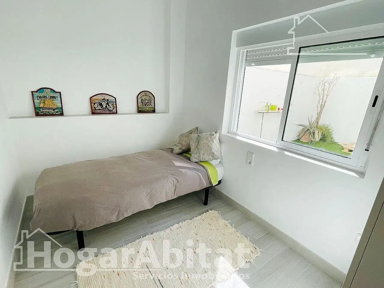 Bedroom of Flat for sale in Valencia  with Heating and Terrace