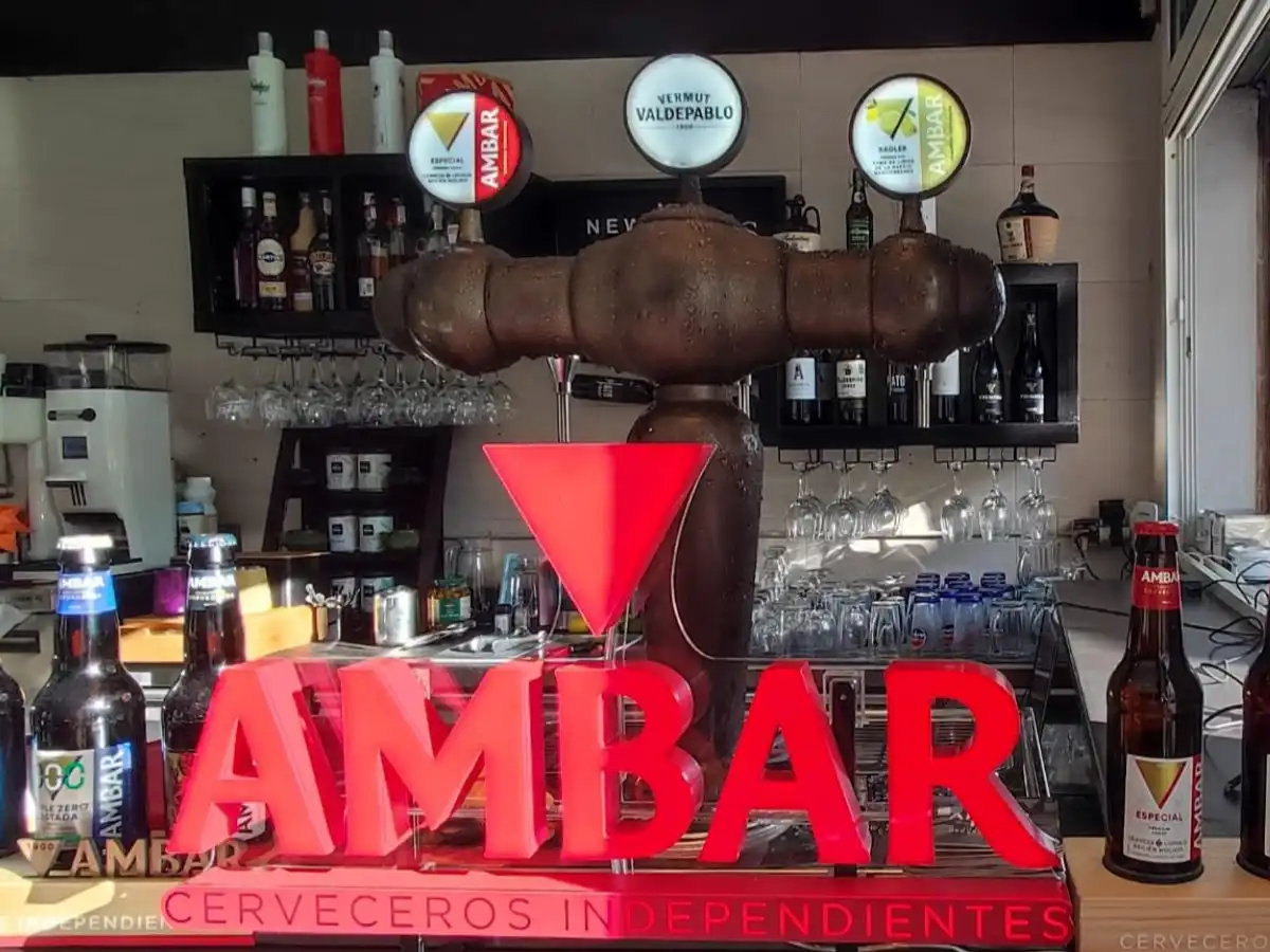 Business premises to rent in Calle Cambrils 23