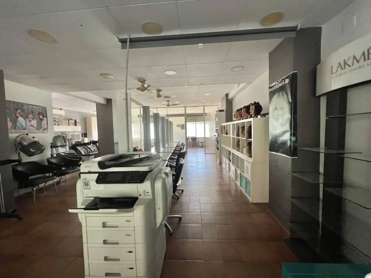 Geschaftsraum zur Miete in Martorell