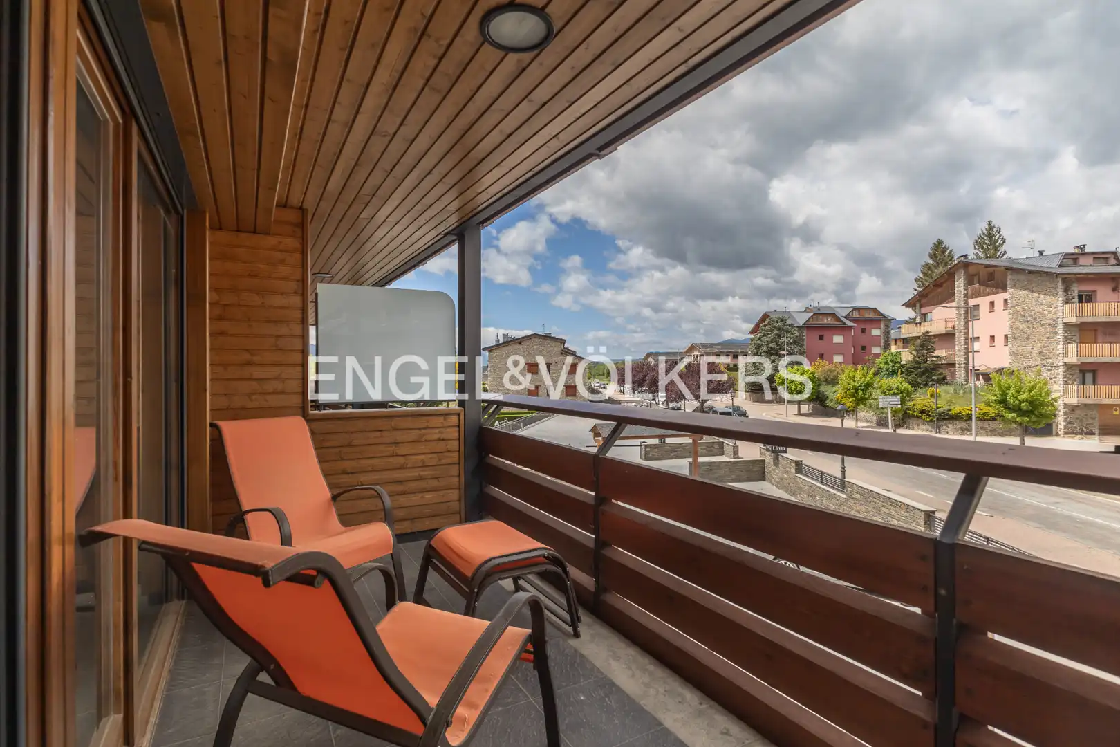 Terraza de Apartamento en venta en Llívia con Calefacción, Parquet y Terraza